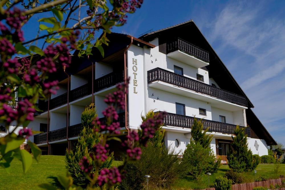 Garni Hotel & Ferienwohnungen Seeschloesschen Вальдек Экстерьер фото